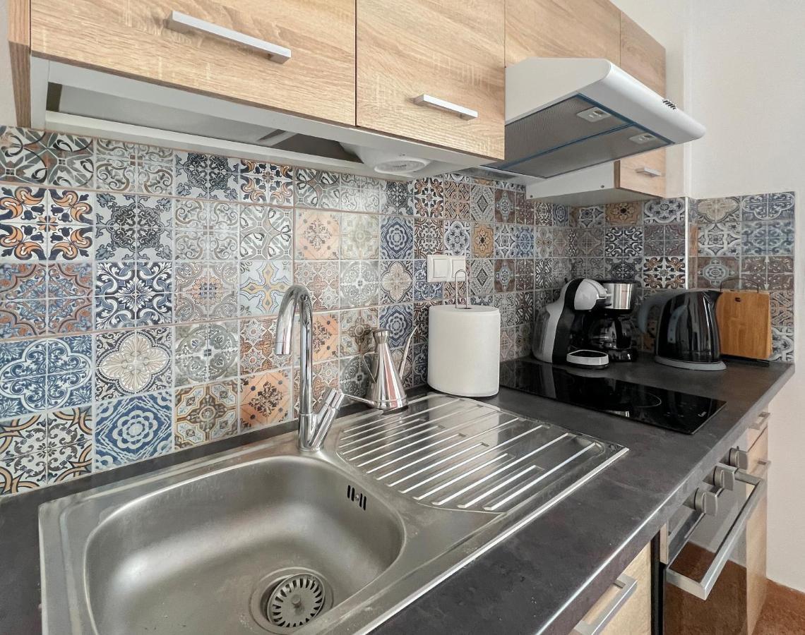 Apartament Soho Artsy 55Sqm Apt With Acropolis View Ateny Zewnętrze zdjęcie